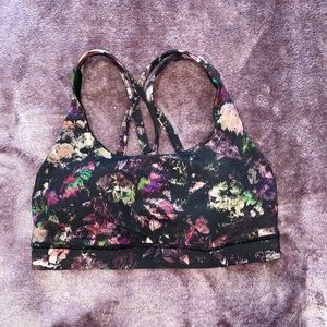 Lululemon Sports Bra size 4